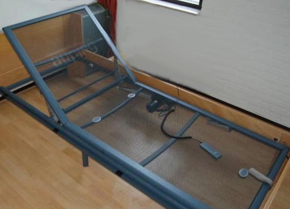 1x Auping k2 elektrisch verstelbaar spiraal 200 x100 cm, Ophalen of Verzenden, Zo goed als nieuw, Eenpersoons, 90 cm