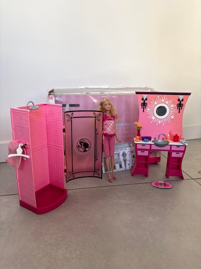 Barbie Badkamer Speelset met Douche en Wastafel, Ophalen of Verzenden, Gebruikt, Meisje