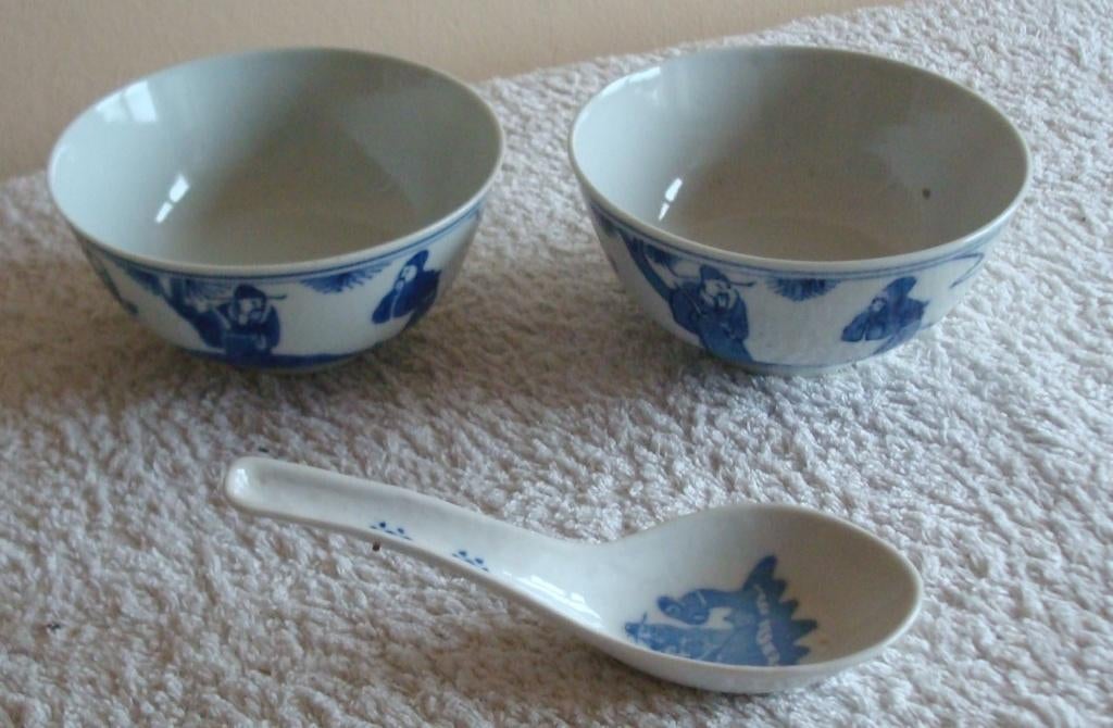 2 porseleinen soep/rijstkommen+1 lepel chinees vintage/retro, Verzenden, Overige materialen, Overige stijlen, Overige typen