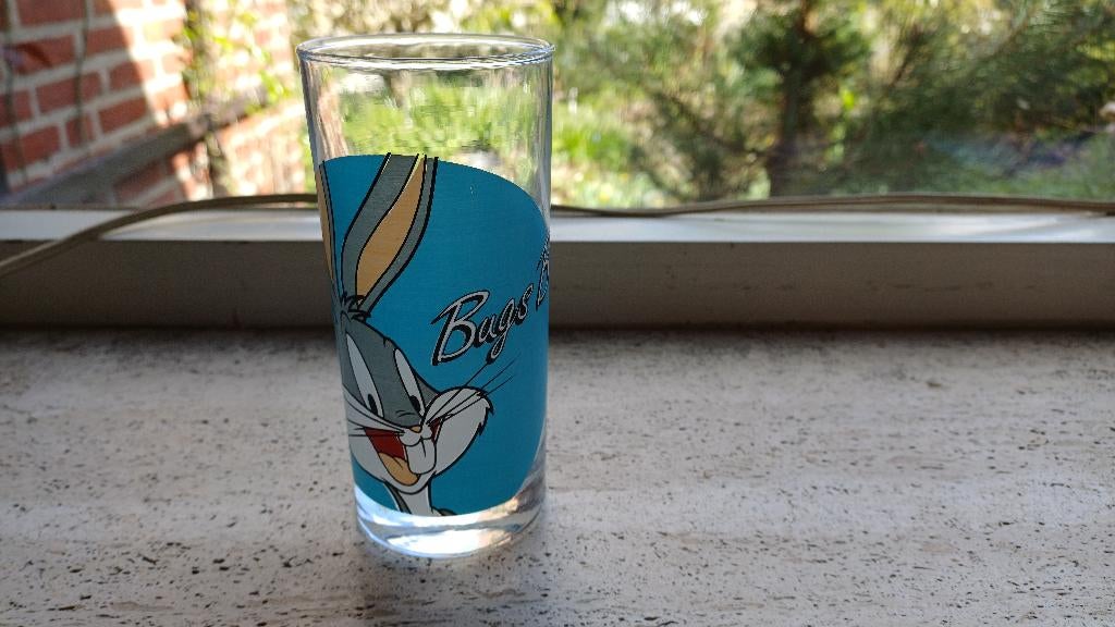 Bugs Bunny glas 1993 Warner Bros., Verzamelen, Ophalen, Looney Tunes, Zo goed als nieuw, Gebruiksvoorwerp
