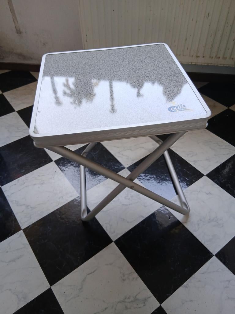 Defa krukje/tafeltje (Nieuw showmodel), Caravans en Kamperen, Kampeermeubelen, Ophalen of Verzenden, Campingstoel