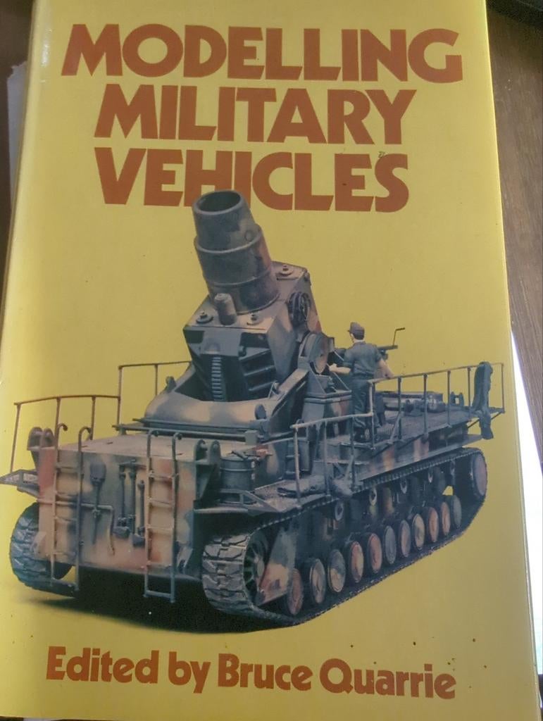Modelling Military Vehicles - Boek voor modelbouwers, Ophalen of Verzenden, Zo goed als nieuw, Overige typen