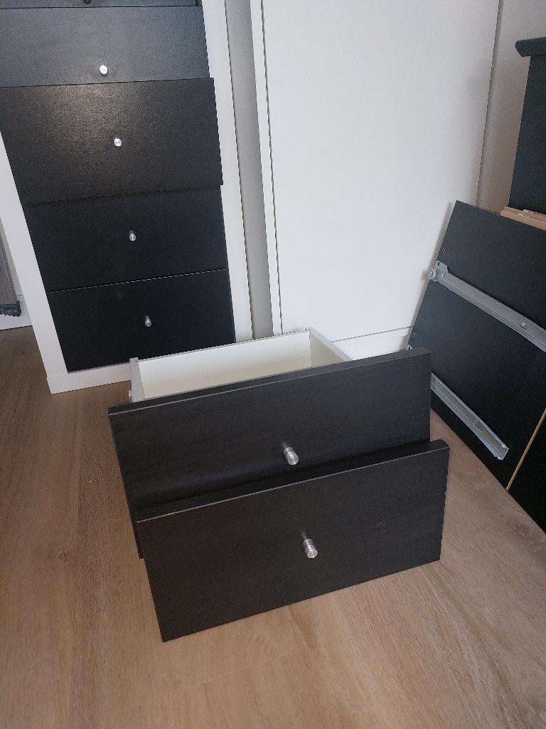 Ikea Kallex laadjes zwart, Ophalen, Gebruikt