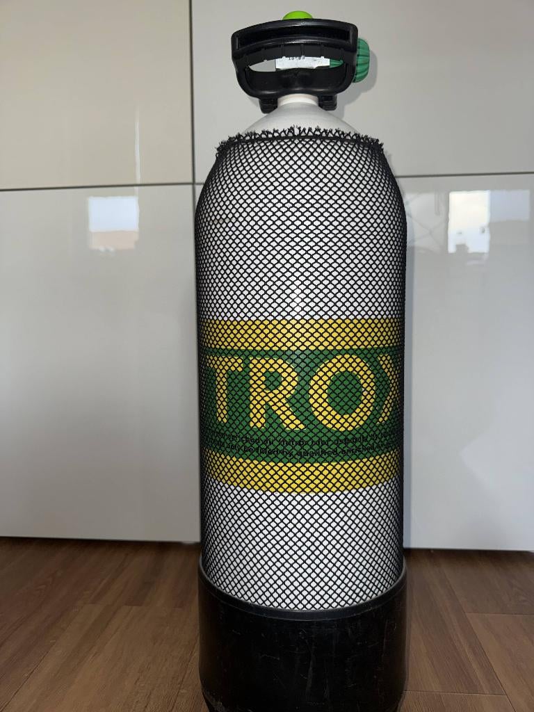 Duikfles 15 liter. 200 bar, Watersport en Boten, Duiken, Ophalen of Verzenden, Gebruikt, Duikfles