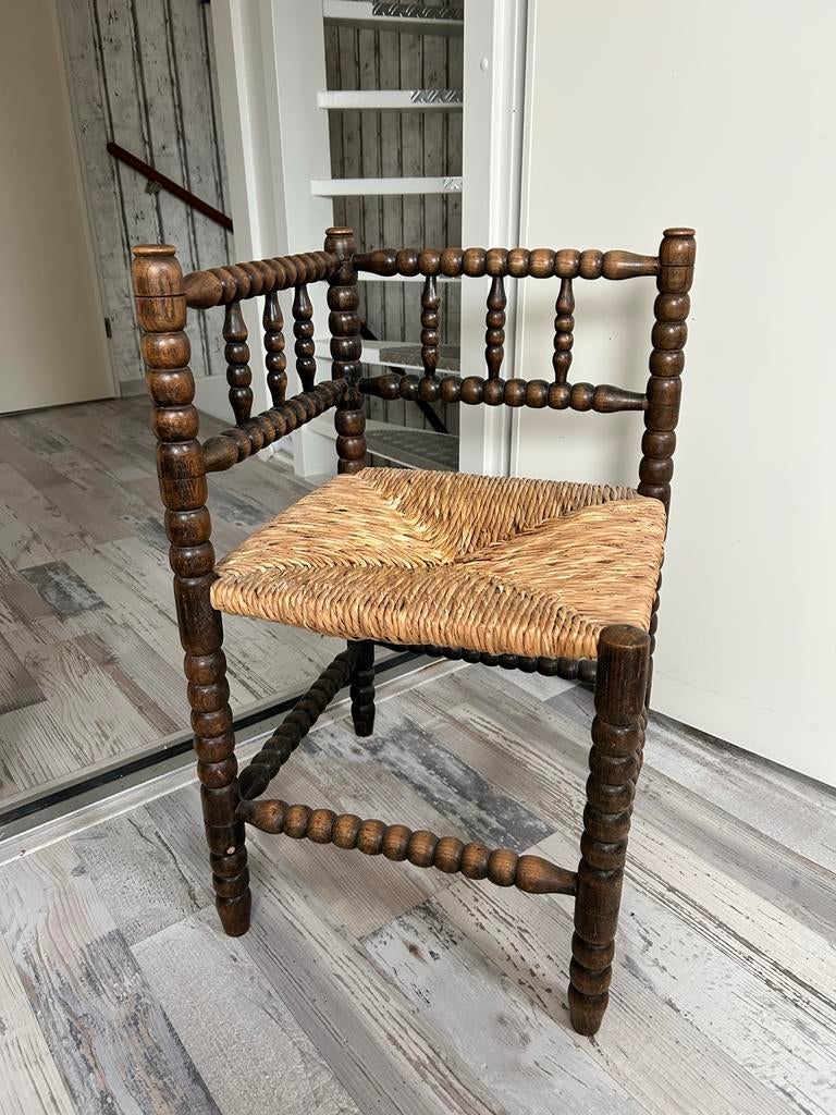 Antiek driehoek stoeltje, Antiek en Kunst, Ophalen