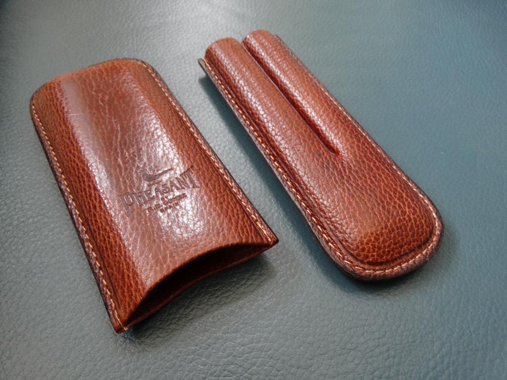 Bruin leren sigarenkoker voor 2 sigaren Pheasant, Verzenden, Zo goed als nieuw, Tabaksdoos of Verpakking