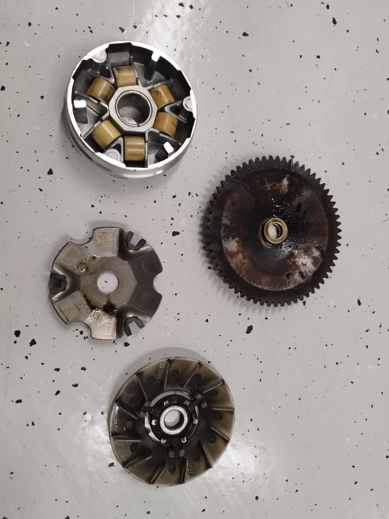 Vario met goede rollen Kymco Agility 50 12 inch, Niet ingevuld, Gebruikt, Niet ingevuld, Ophalen of Verzenden