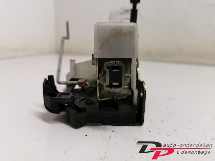 Deurslot Mechaniek 2Deurs rechts van een Renault Clio, Gebruikt, -, Renault, -