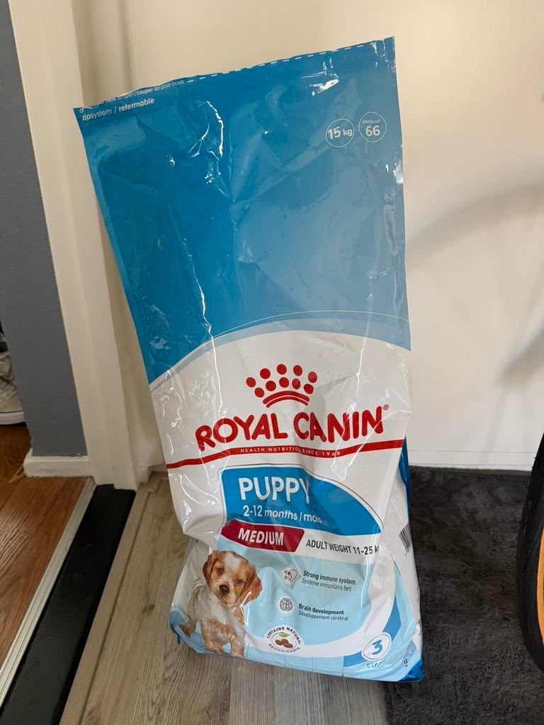 Royal Canin Puppy Medium hondenvoer, Ophalen, Hond