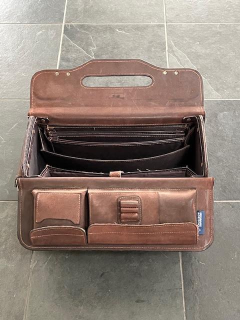 Akte koffer, attaché koffer, documenten koffer, Ophalen, Gebruikt, Hard kunststof, Minder dan 50 cm