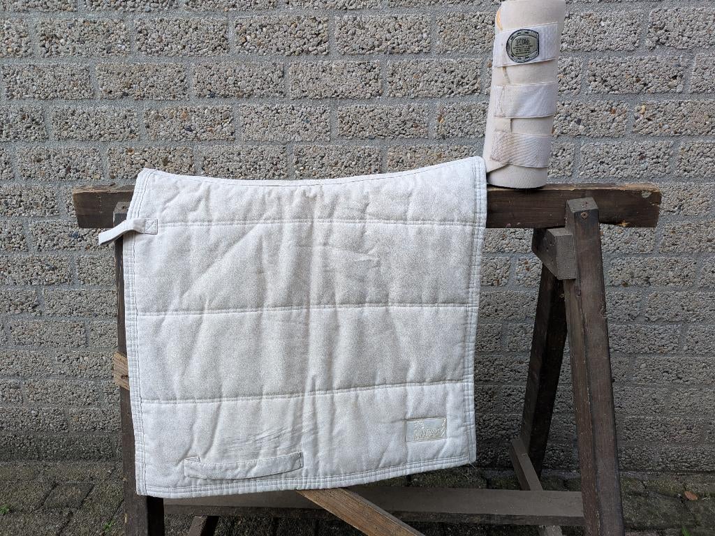 Te koop: Creme kleurige pad + 3in1 beschermers, Dieren en Toebehoren, Ophalen of Verzenden, Gebruikt