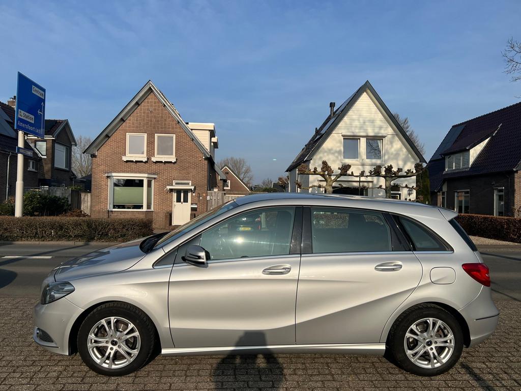 Mercedes-Benz B-klasse 180 CDI Ambition Navigatie PDC APK T/, Voorwielaandrijving, Euro 5, Stof, Zwart