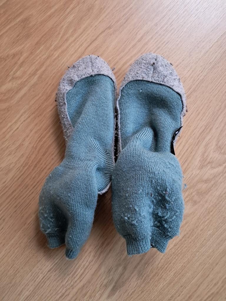 Falke Sloffen Maat 29-30 groen, Kinderen en Baby's, Gebruikt, Falke, Jongen of Meisje, Overige typen