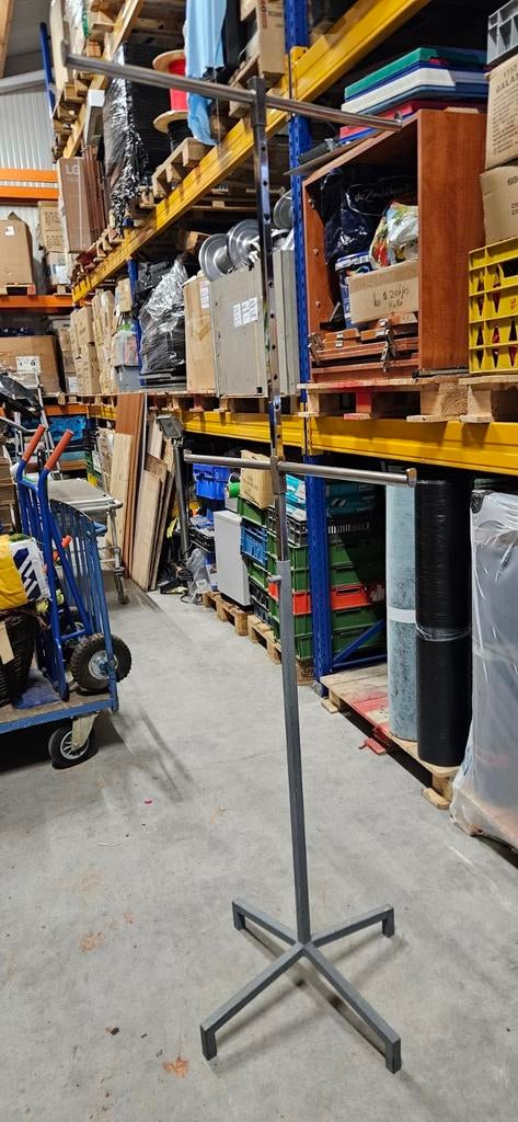 kledingrek in hoogte verstelbaar  €15 opruiming, Ophalen, Gebruikt