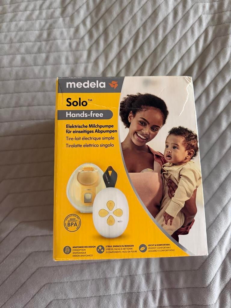 Medela Solo Breast pump - Hands-free, Ophalen of Verzenden, Zo goed als nieuw, Borstkolf
