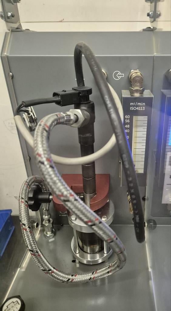 Volkswagen 1.6 TDI / 2.0 TDI verstuiver testen / reparatie, Ophalen, Nieuw, Volkswagen