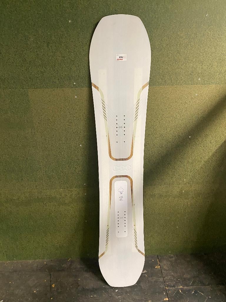 The Boards The Alfa snowboard 157 cm, Ophalen of Verzenden, Gebruikt, Board