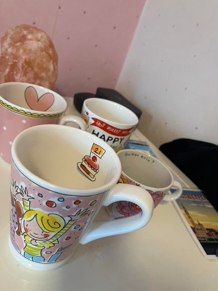 Blond Amsterdam 4 tassen/mokken, Blond Amsterdam, Ophalen of Verzenden, Zo goed als nieuw, Kop(pen) en/of Schotel(s)