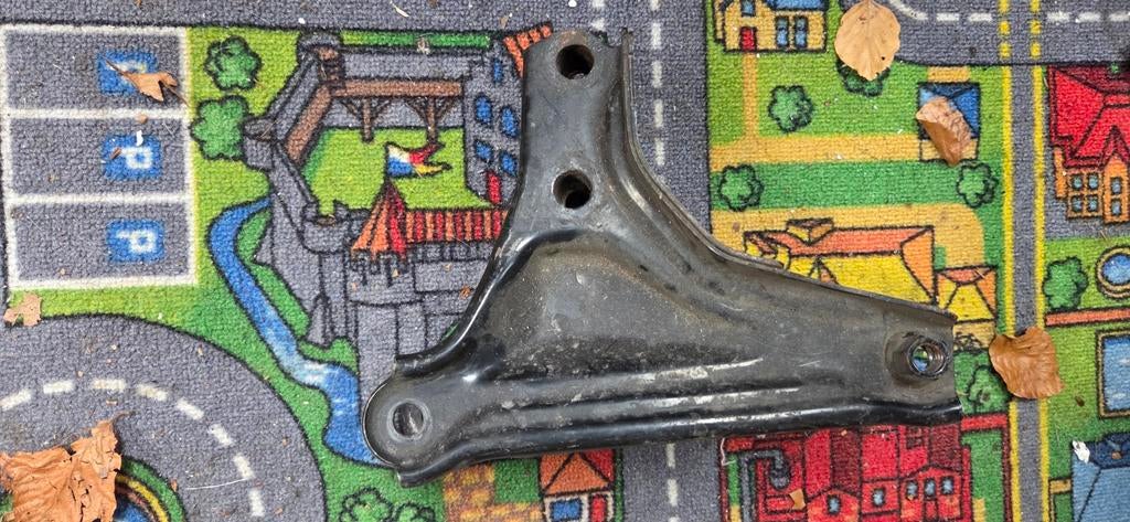 Honda b serie t bracket, Eén persoon