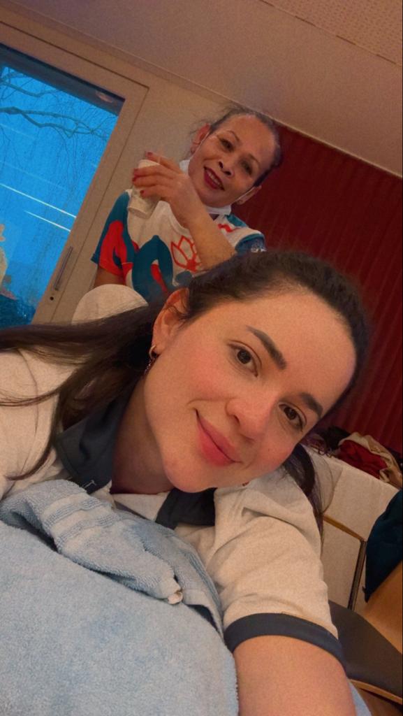 Massage & Waxing, Diensten en Vakmensen, Welzijn | Masseurs en Massagesalons, Stoelmassage