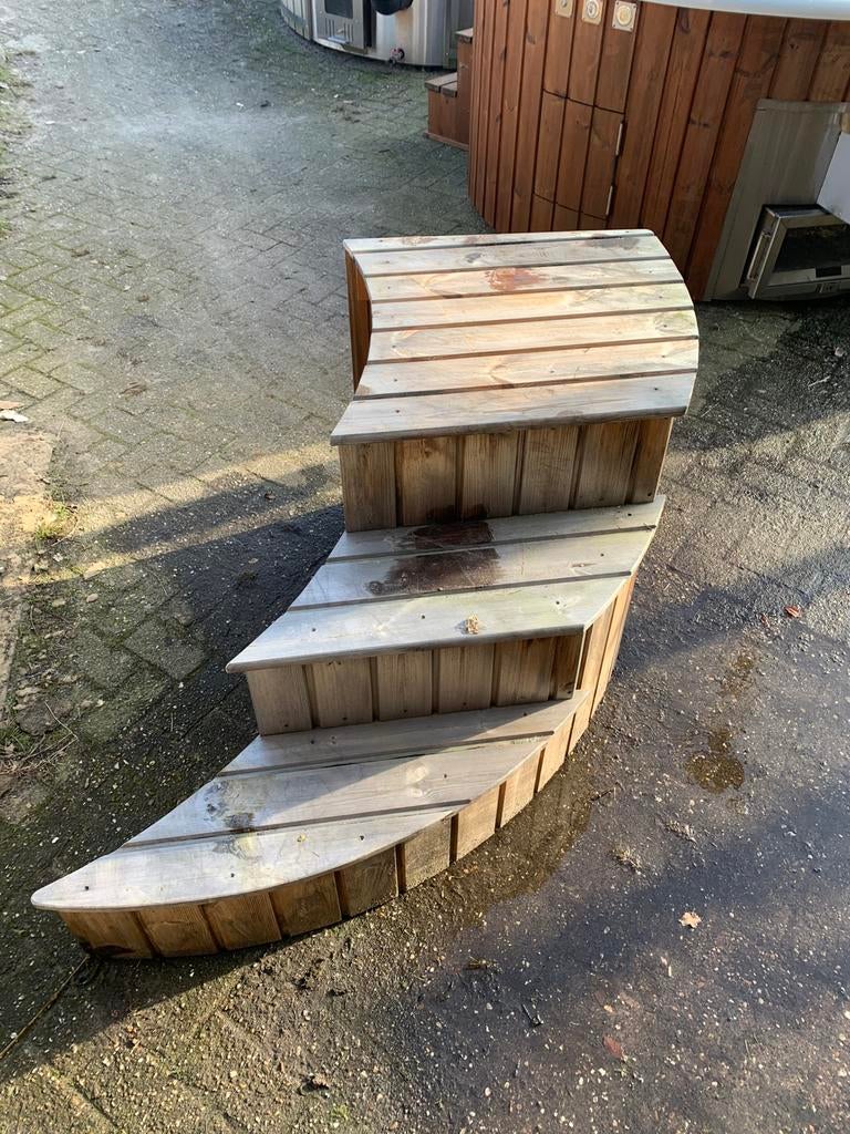 Luxe grote trap voor een ronde hottub of zwembad - thermo, Ophalen, 7921ae, Ladder, Info@fastfair.net
