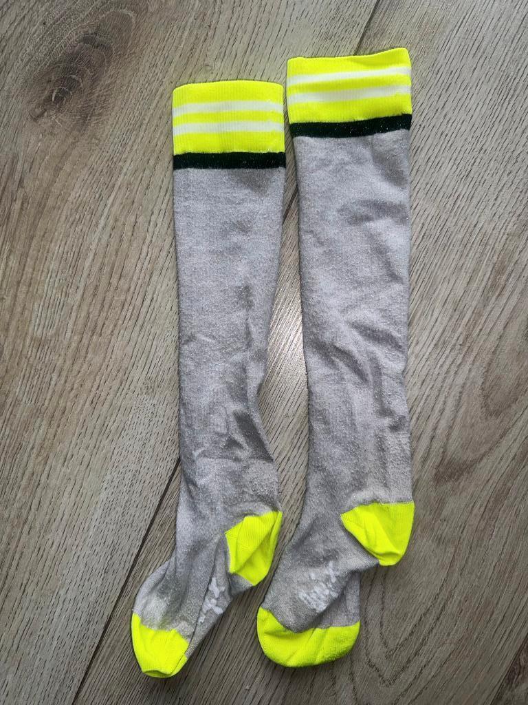Dress like Flo knie kousen maat 32-36 grijs neon geel, Gebruikt, Verzenden, Meisje, Sokken