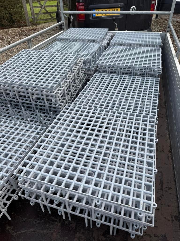 Kunststof vloerroosters, Ophalen of Verzenden, Zo goed als nieuw, Kunststof, Overige typen