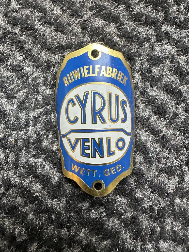 Balhoofdplaatje Cyrus Venlo rijwiel balhoofd plaatje., Ophalen of Verzenden, Gebruikt, Gebruiksvoorwerp