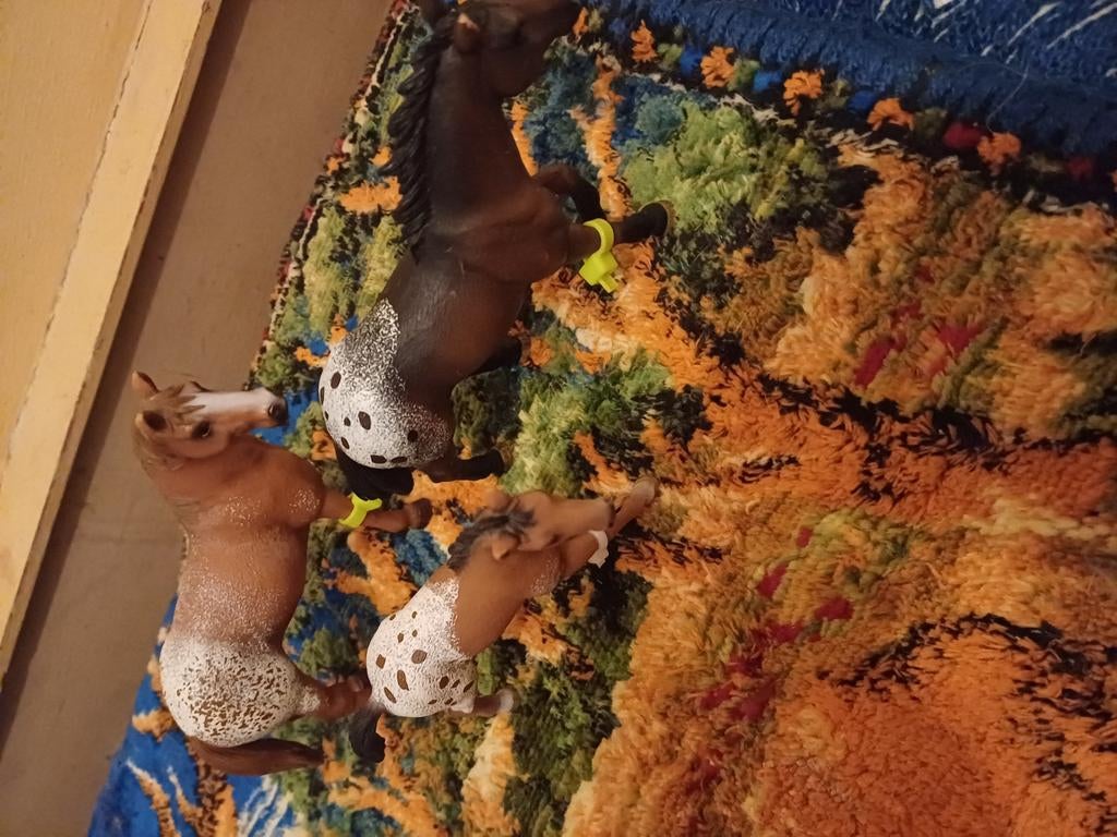 Schleich apalossa familie, Ophalen of Verzenden, Zo goed als nieuw, Paard, Beeldje of Figuurtje