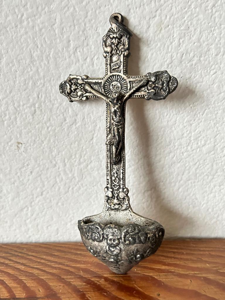 Wijwatervat / hanger - Met afbeelding Crucifix, Ophalen of Verzenden