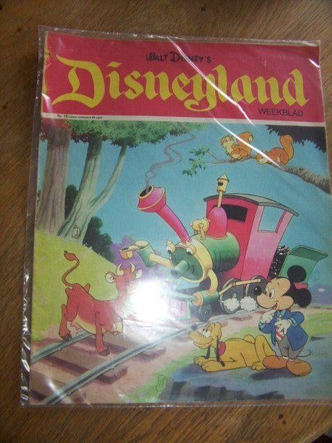 Disney blad Disneyland 16 - 1973 Thomas trein op de voorkant, Ophalen of Verzenden, Overige figuren, Gebruikt, Beeldje of Figuurtje