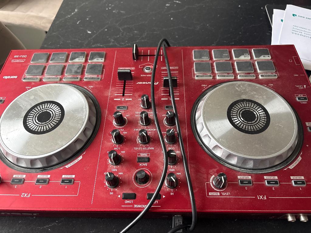 Dj Set, Ophalen, Zo goed als nieuw