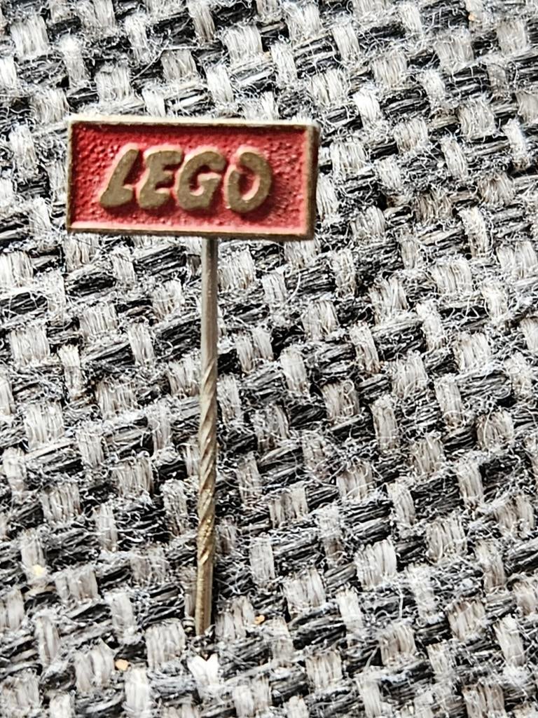 LEGO speldje jaren 70, Verzamelen, Speldjes, Pins en Buttons, Ophalen of Verzenden
