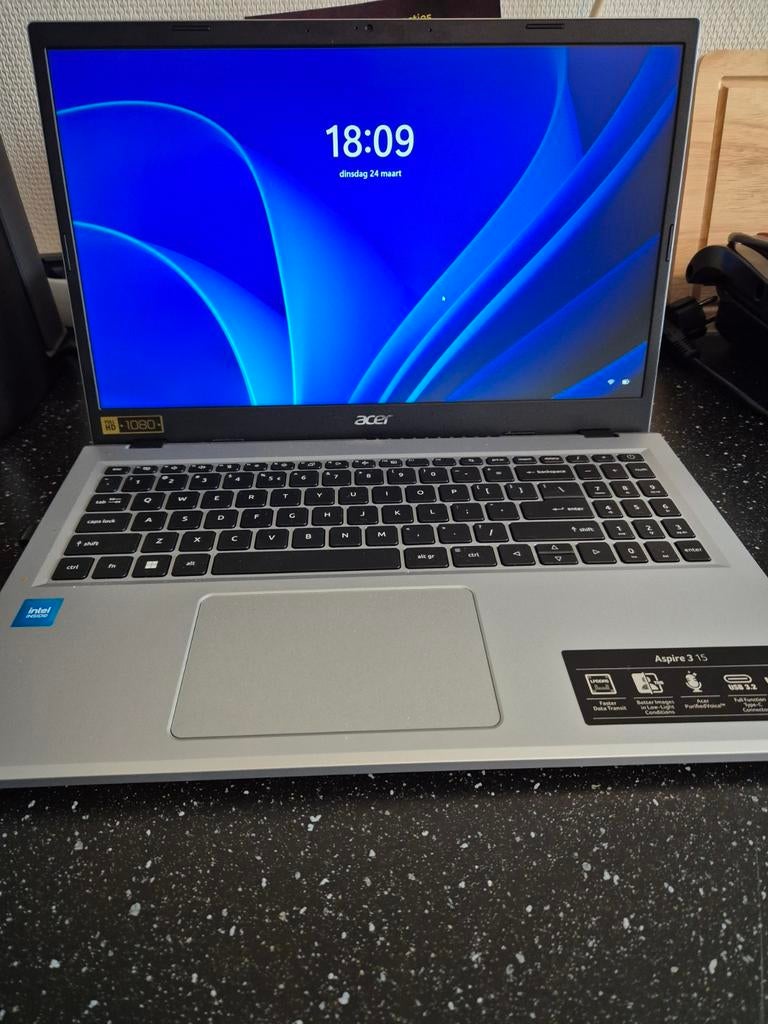 Acer Aspire 3 15 laptop, Ophalen