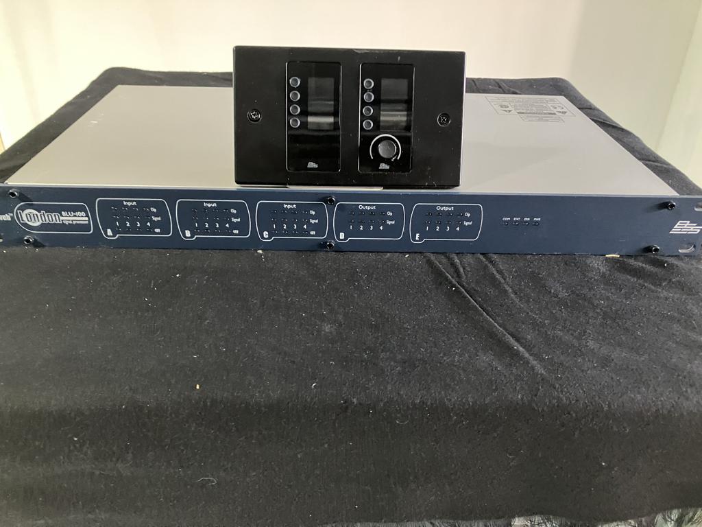 BSS London soundweb BLU100 signal processor &Contrio EC-8BV, Ophalen of Verzenden, Zo goed als nieuw, Audio