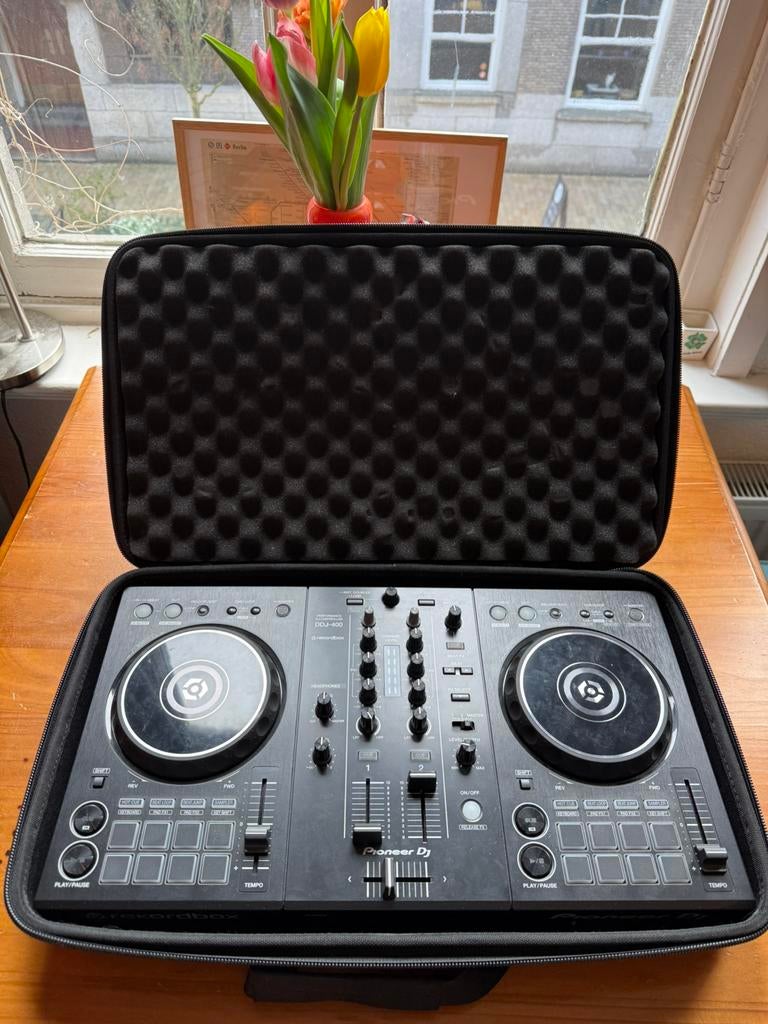Pioneer DDJ 400 + beschermkoffer, Ophalen of Verzenden, Zo goed als nieuw, Draaitafel, Pioneer