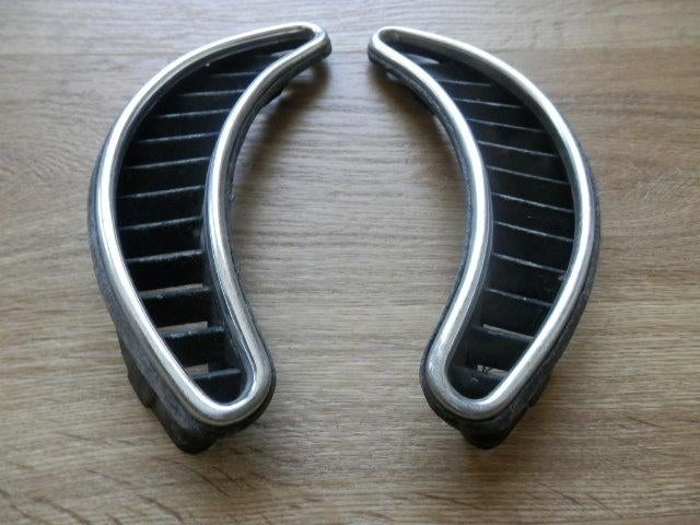 Ventilatierooster / rooster VW Kever met chroom rand, Ophalen of Verzenden, Gebruikt