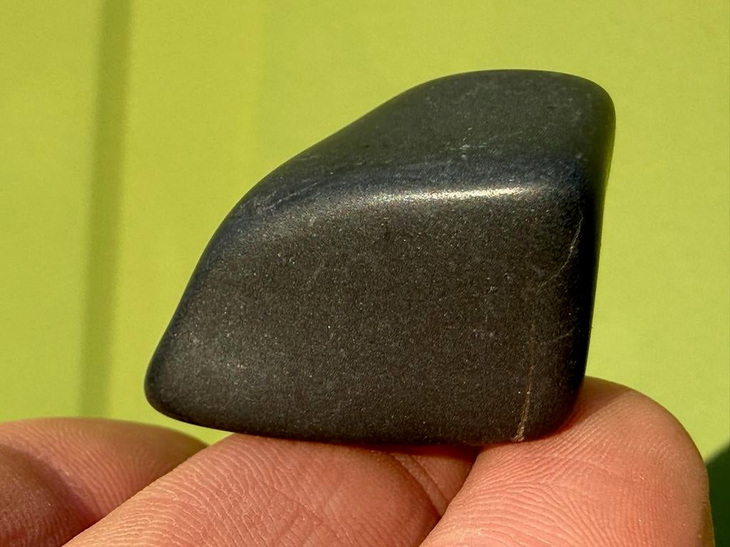 Zwarte Azeztuliet mineralen, Ophalen of Verzenden, Mineraal