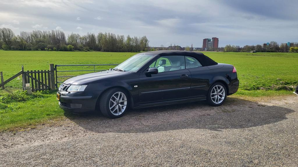 Saab cabrio Vector 9-3 2004 Zwart, 1998 cc, Beige, 4 cilinders, Cabriolet
