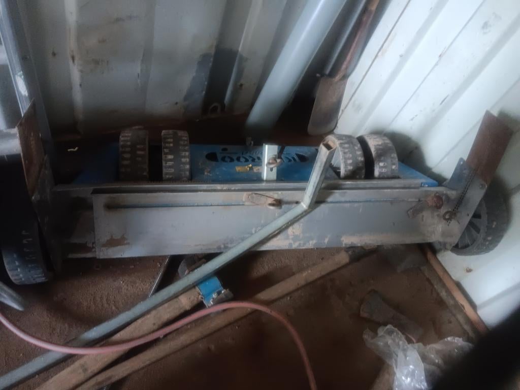 Afrijbak keerom, Ophalen of Verzenden