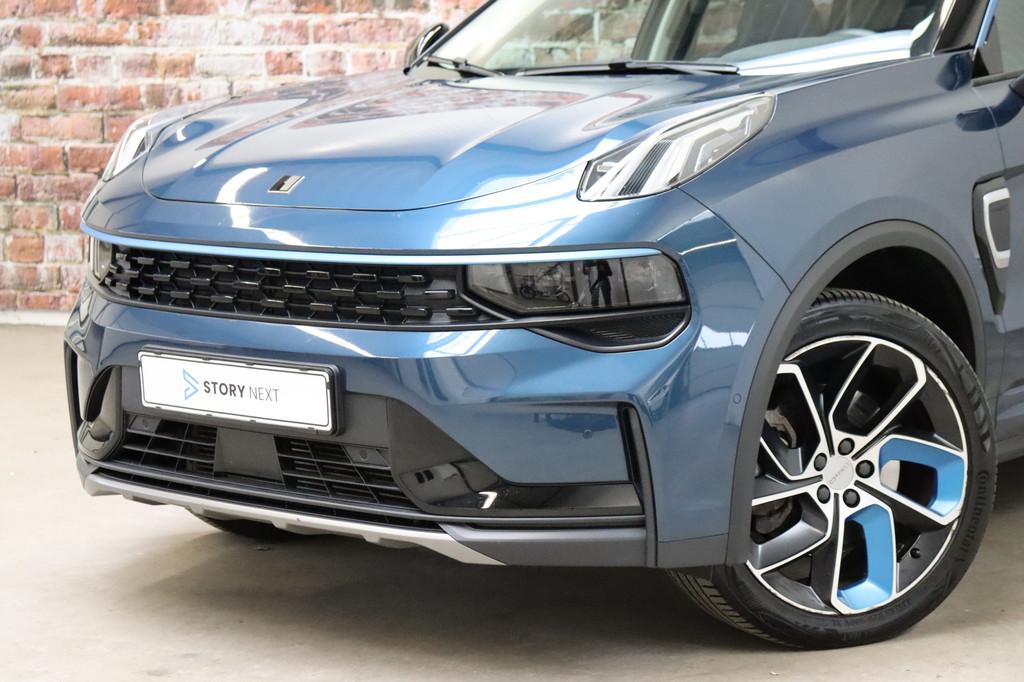 Lynk & Co 01 1.5 Plug-in Hybrid Automaat / Navigatiesysteem, Stof, Euro 6, Blauw, 120 €/maand
