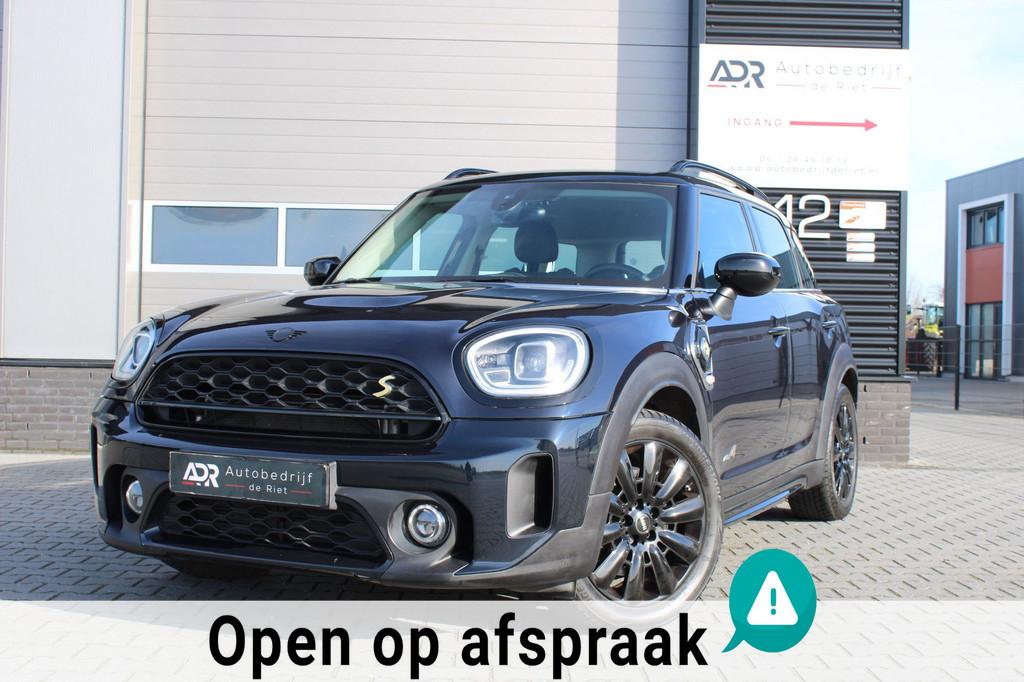 Mini Mini Countryman 1.5 Cooper S E ALL4 / Matrix / black op, Automaat, Gebruikt, Countryman, Leder en Stof