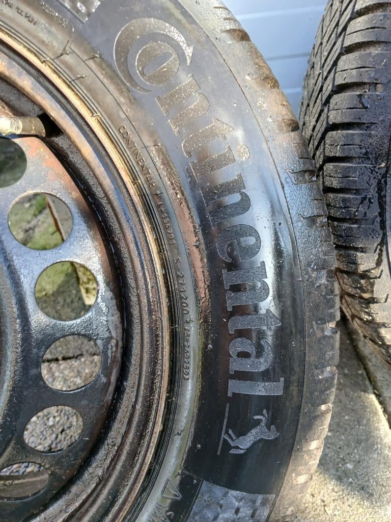 T.K. 4 z.g.a.n. CONTINENTAL 2 ALL SEASON banden op velg, Auto-onderdelen, Ophalen, 15 inch, Nieuw, 185 mm