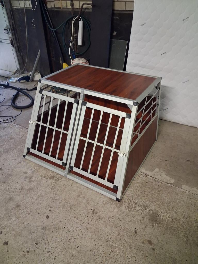 Honden bench voor in de auto zie advertentie, Ophalen