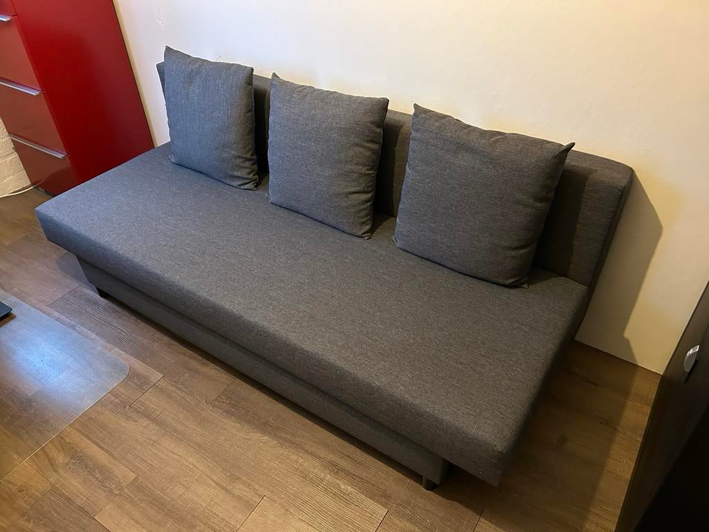 Grijze slaapbank (ÄLVDALEN / IKEA) - Zo goed als nieuw, Huis en Inrichting, Ophalen, Tweepersoons, 140 cm, Zo goed als nieuw