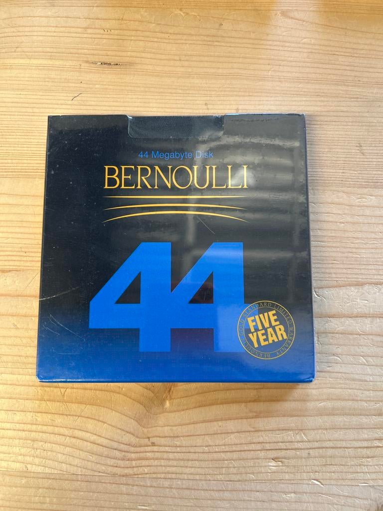 Bernoulli 44 Megabyte Disk - Nieuw in verpakking, HDD, Nieuw, Ophalen of Verzenden, Desktop