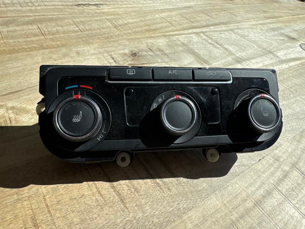 Bedieningspaneel VW Caddy met stoelverwarming, Ophalen of Verzenden, Gebruikt, Volkswagen