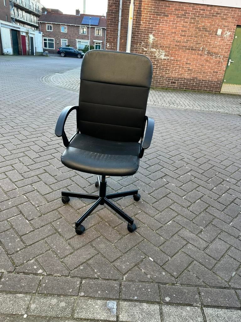Bureaustoel €7, Ophalen of Verzenden, Zo goed als nieuw, Zwart