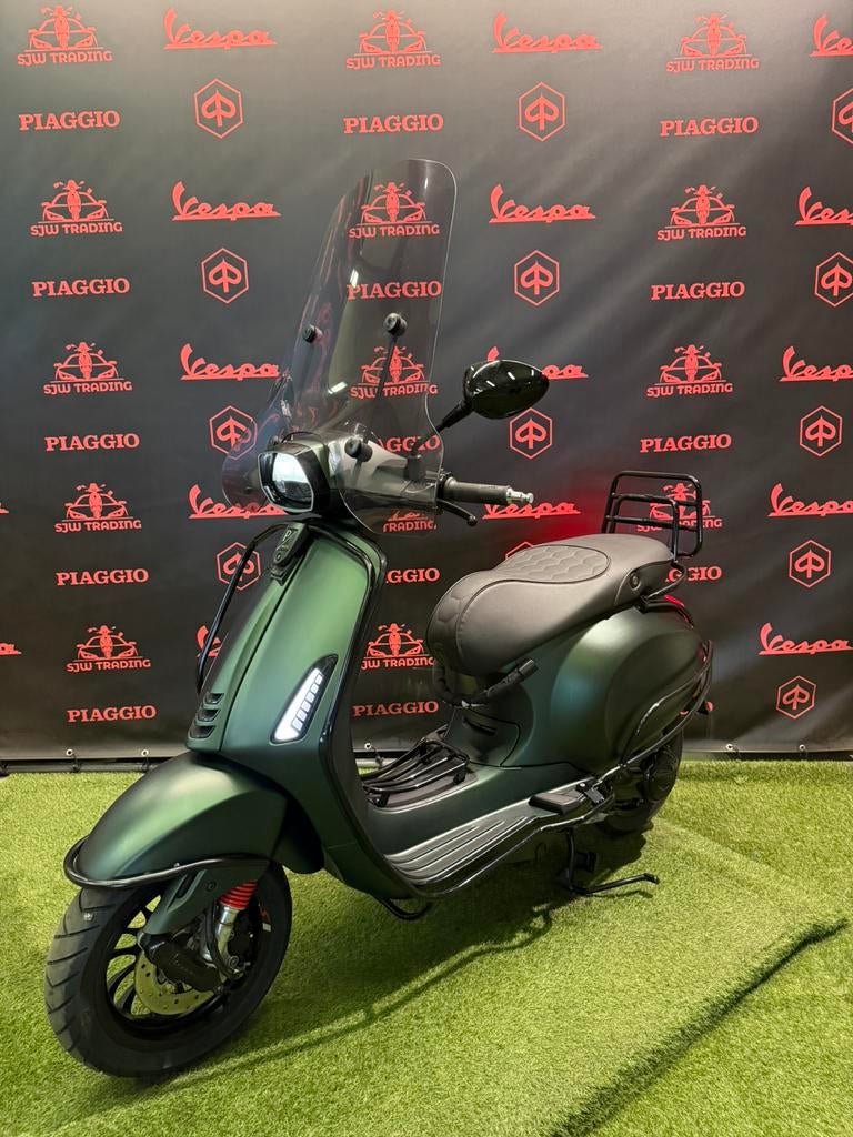 Vespa Sprint 2021! Custom Candy Green / RS Zadel / Garantie!, Ophalen of Verzenden, Benzine