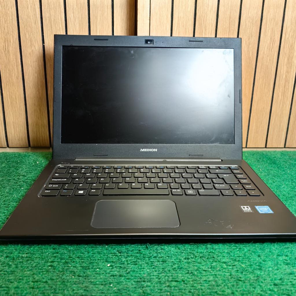 Medion Akoya S4219 Intel i3-380M 512GB SSD 4GB WIN 10, Medion, Zo goed als nieuw, Support@medion.com, Medion AG
Am Zehnthof 77
45307 Essen
Germany